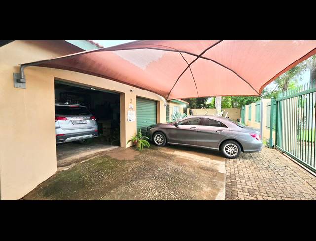 3 BEDROOM HOUSE FOR SALE IN FAUNA PARK